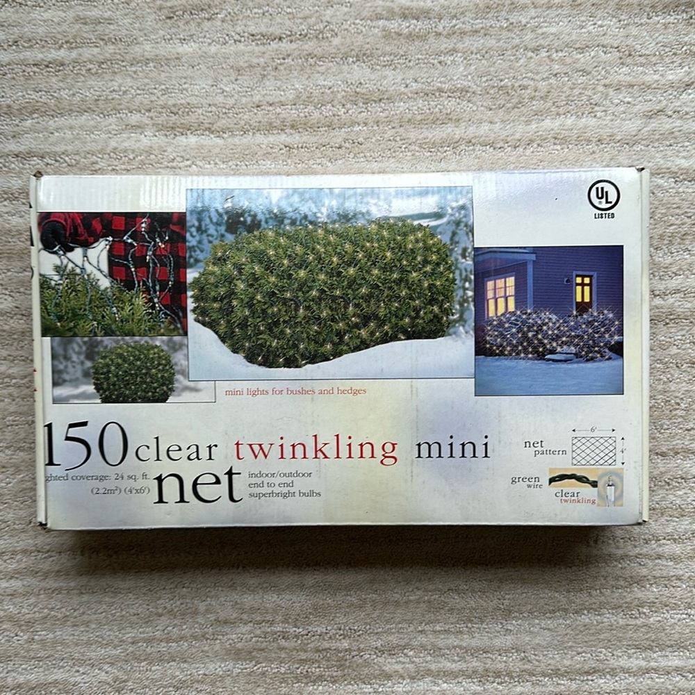 NIB Target Seasonal Specialities 150 Clear Twinkling Mini Net Lights 4’x6’